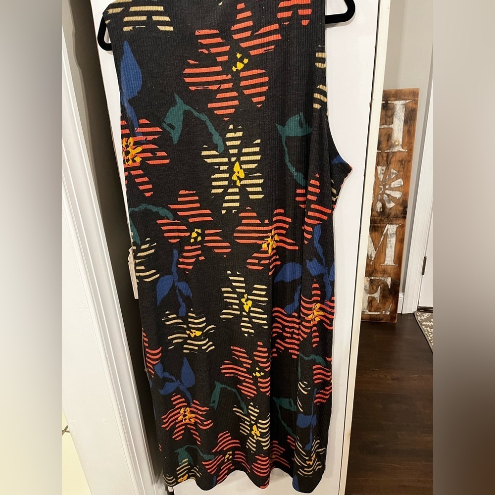 LuLaRoe Joy brand new with tags - Picture 5 of 6